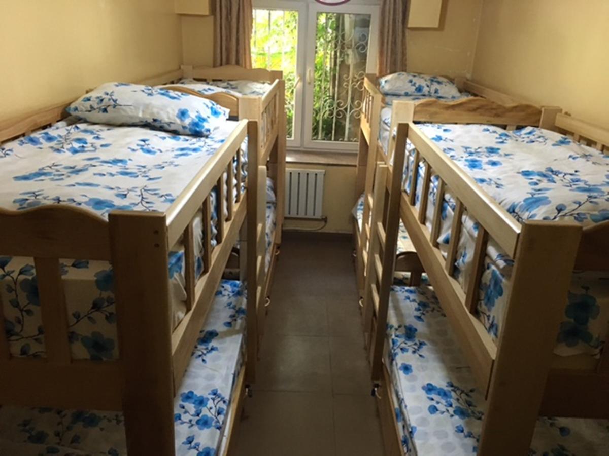 Best Hostel Republic Square 예레반 외부 사진