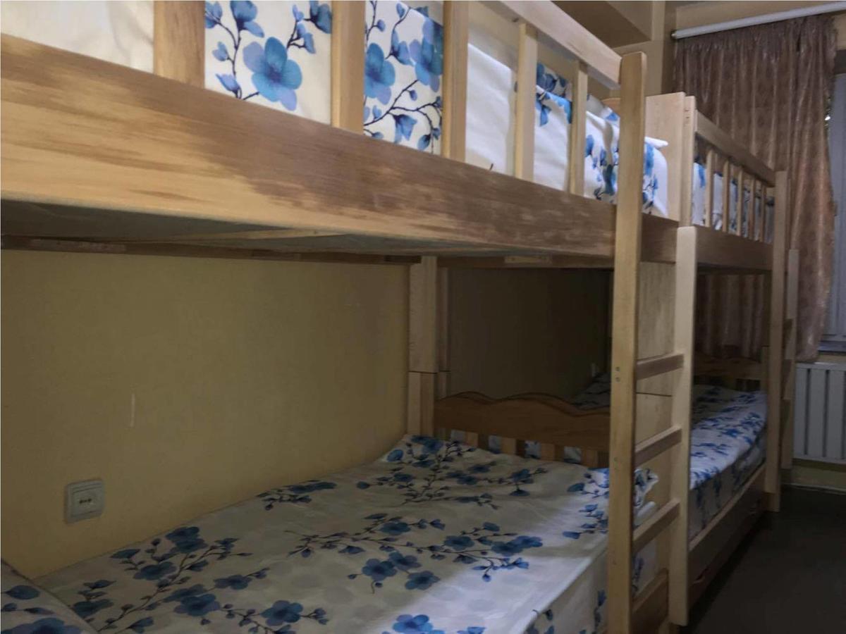 Best Hostel Republic Square 예레반 외부 사진
