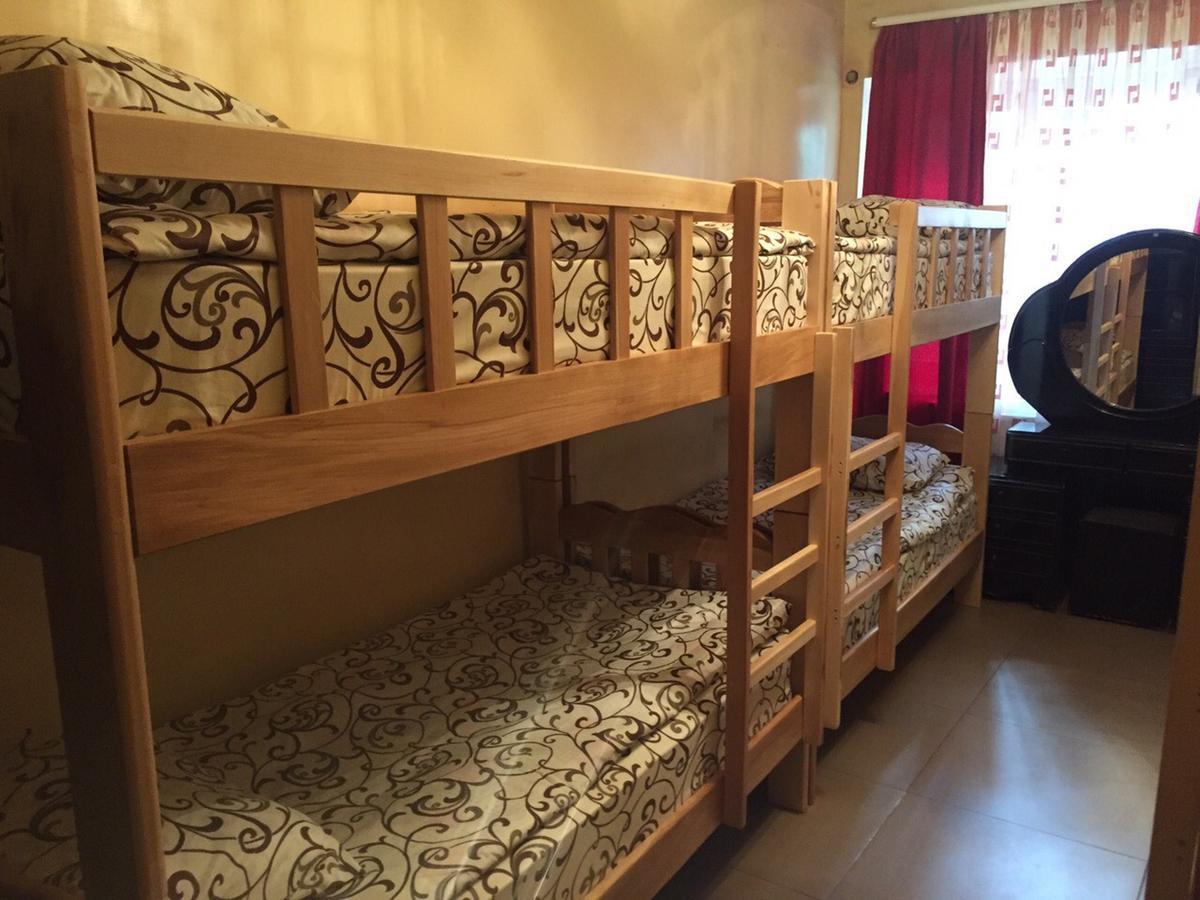 Best Hostel Republic Square 예레반 외부 사진