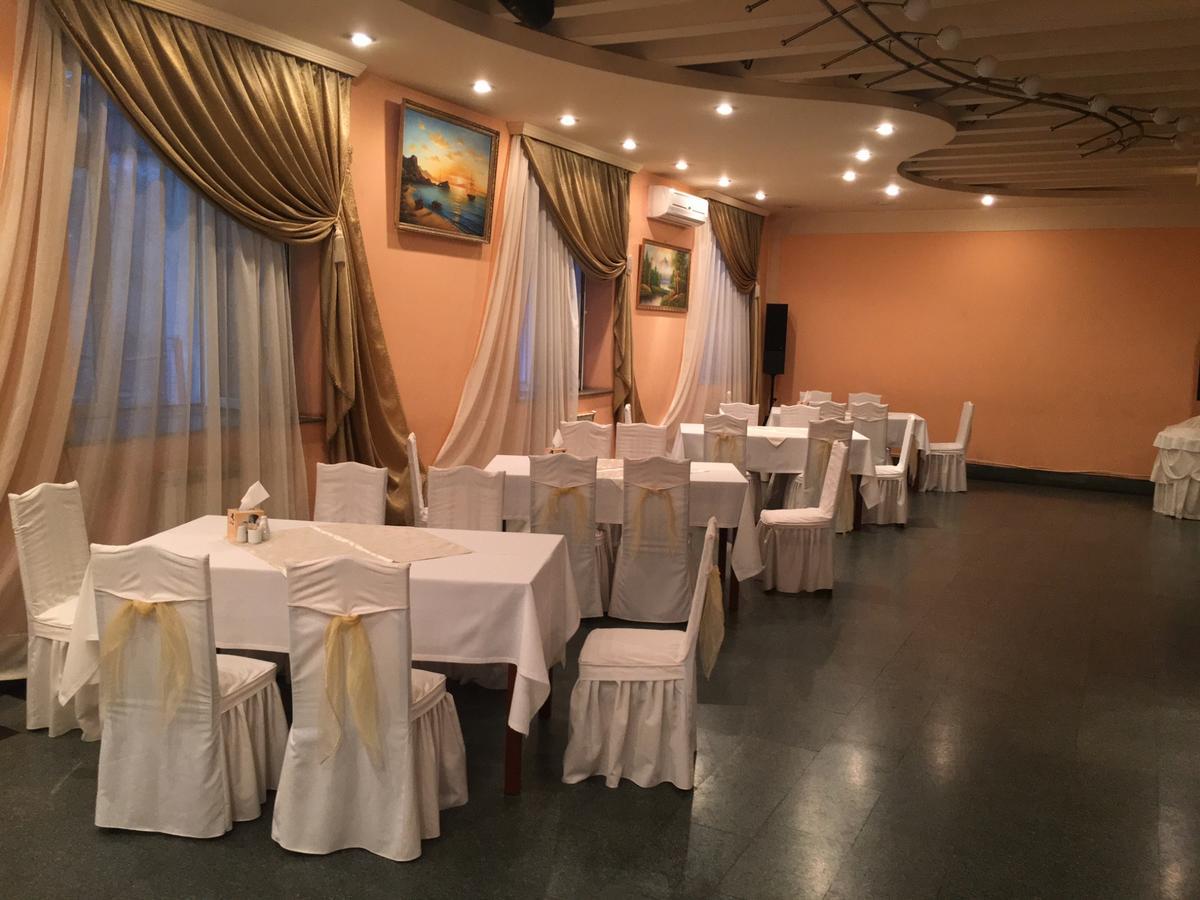 Best Hostel Republic Square 예레반 외부 사진