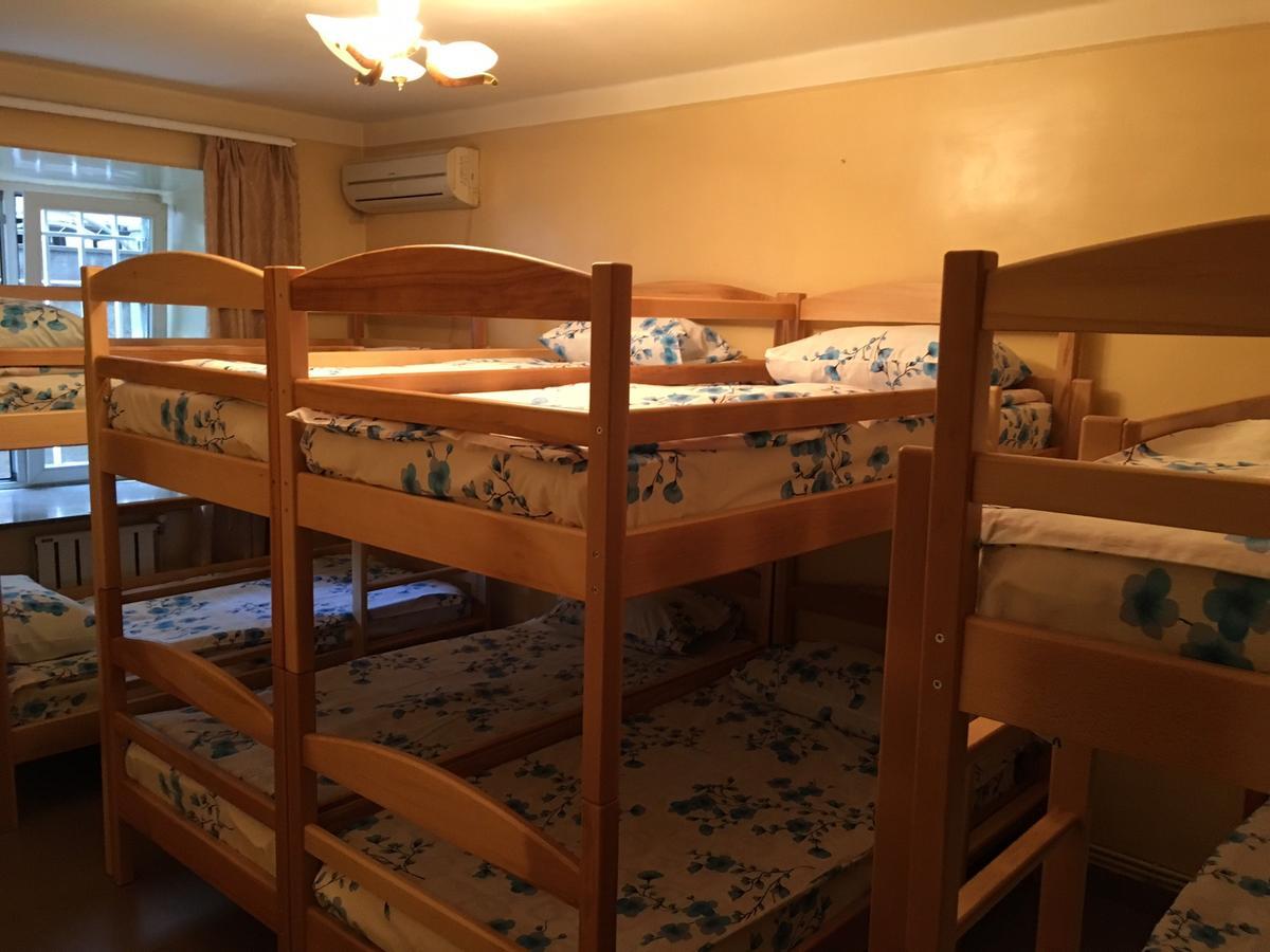 Best Hostel Republic Square 예레반 외부 사진